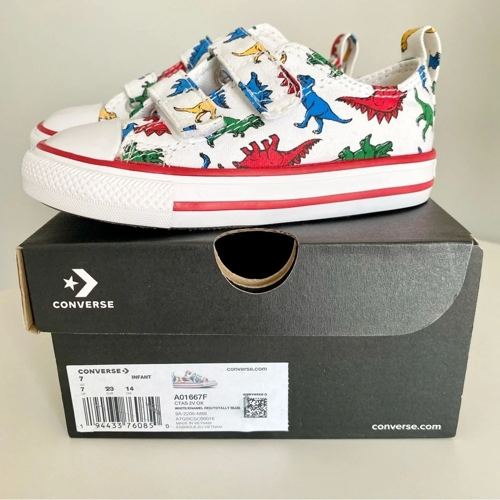 Converse Dinosaur Chuck Taylor All Star Toddler 7 New